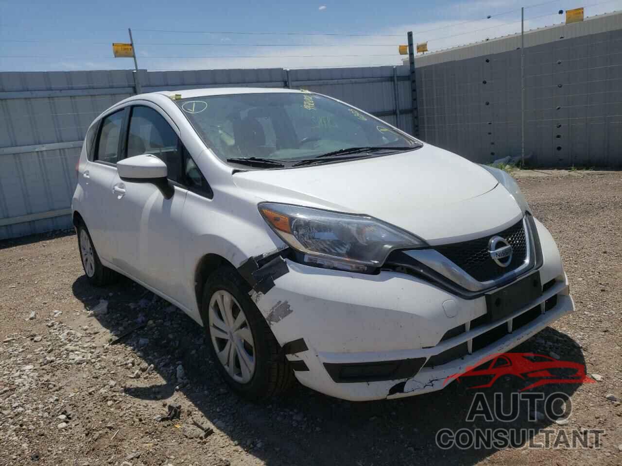 NISSAN VERSA 2017 - 3N1CE2CP3HL356303