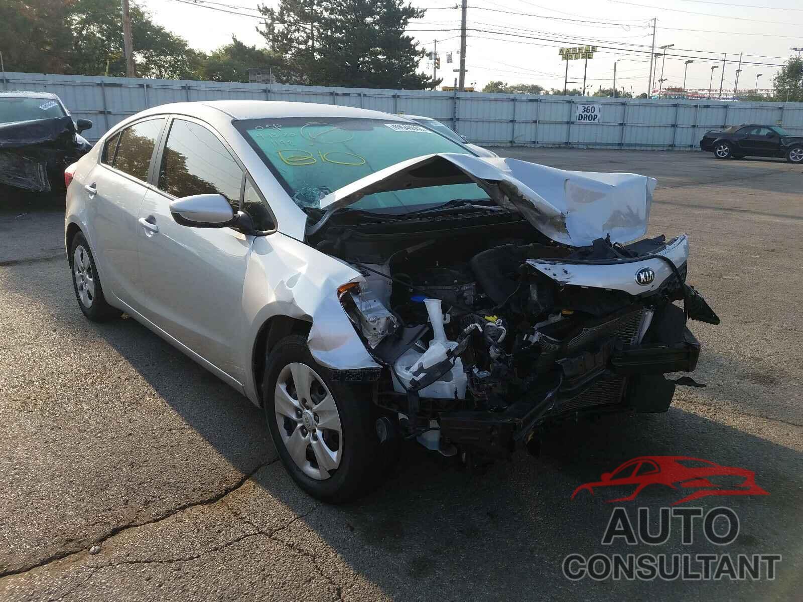KIA FORTE 2016 - KNAFK4A62G5617585