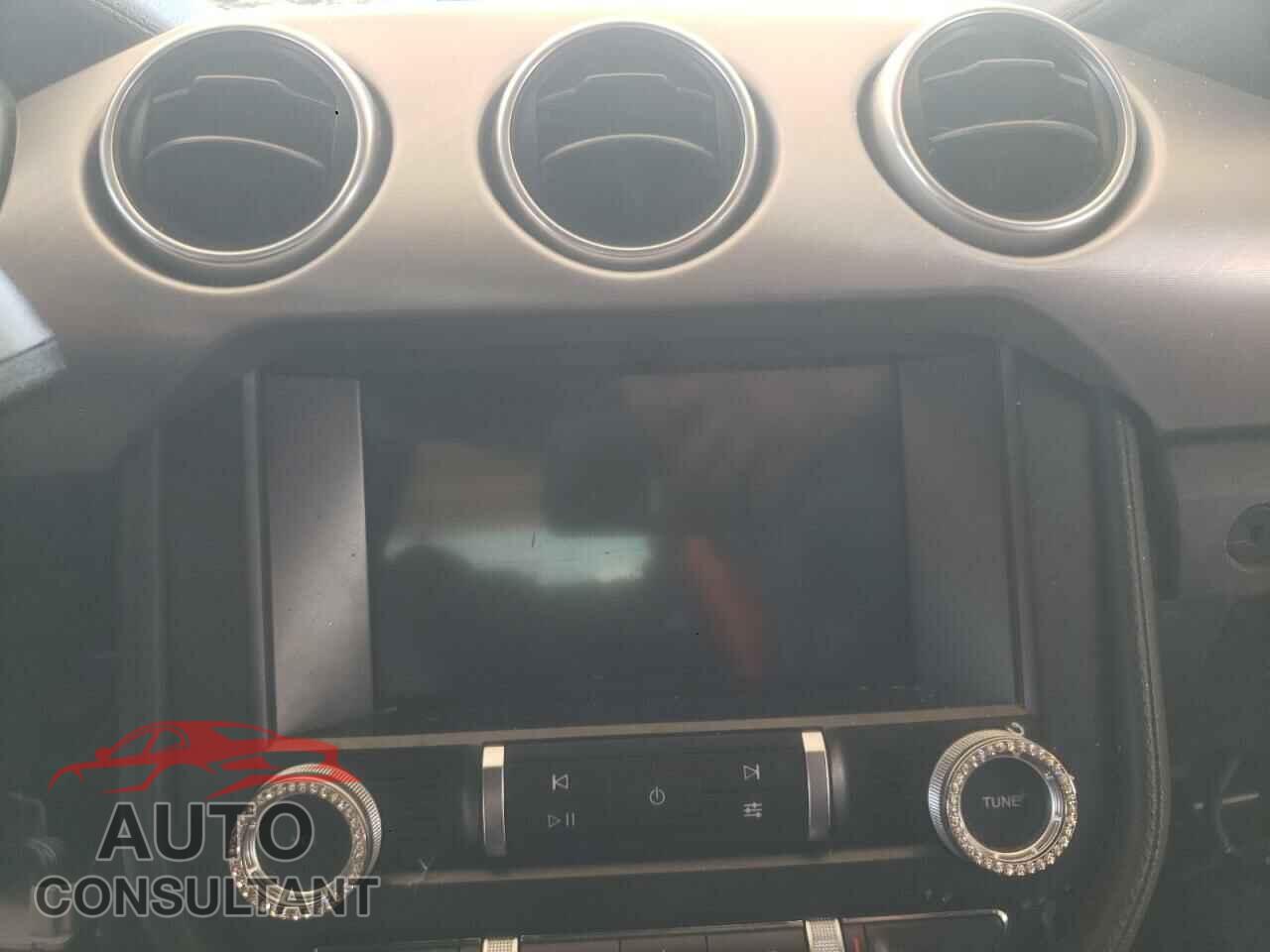 FORD MUSTANG 2019 - 1FA6P8THXK5188740
