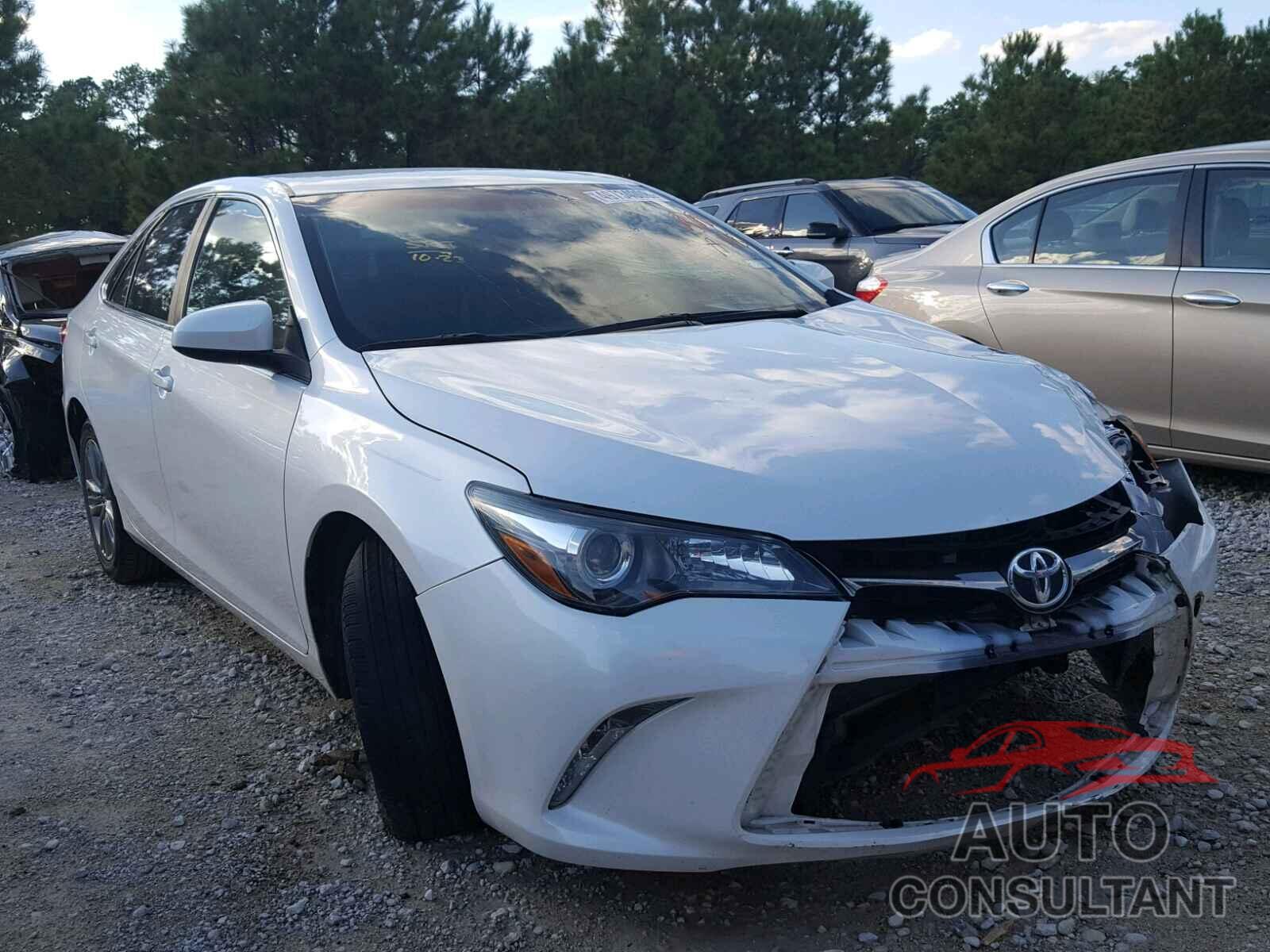 TOYOTA CAMRY 2015 - 4T1BF1FK6FU108206