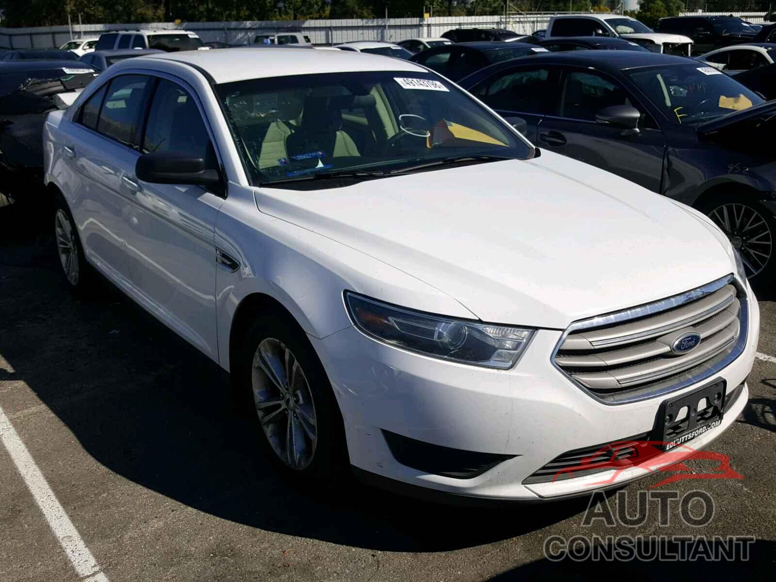 FORD TAURUS 2015 - 1FAHP2D88FG159252