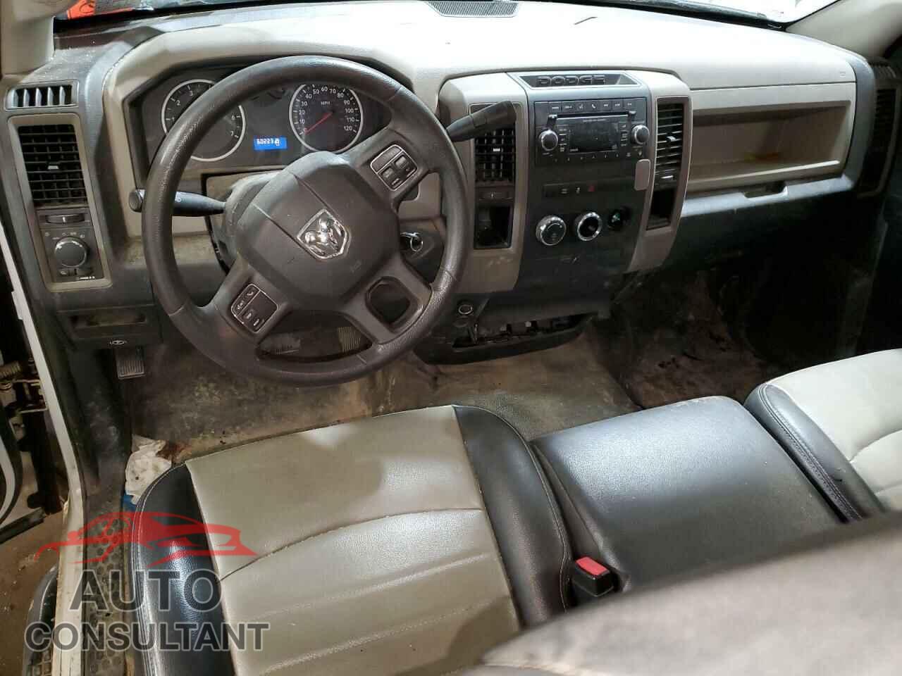 DODGE RAM 1500 2012 - 1C6RD6FP4CS317573