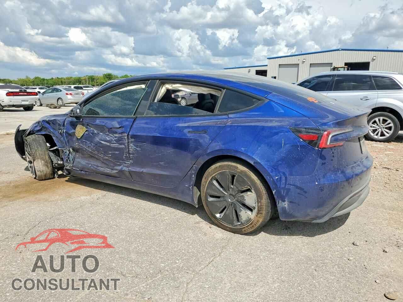 TESLA MODEL 3 2026 - 5YJ3E1EAXTF138592