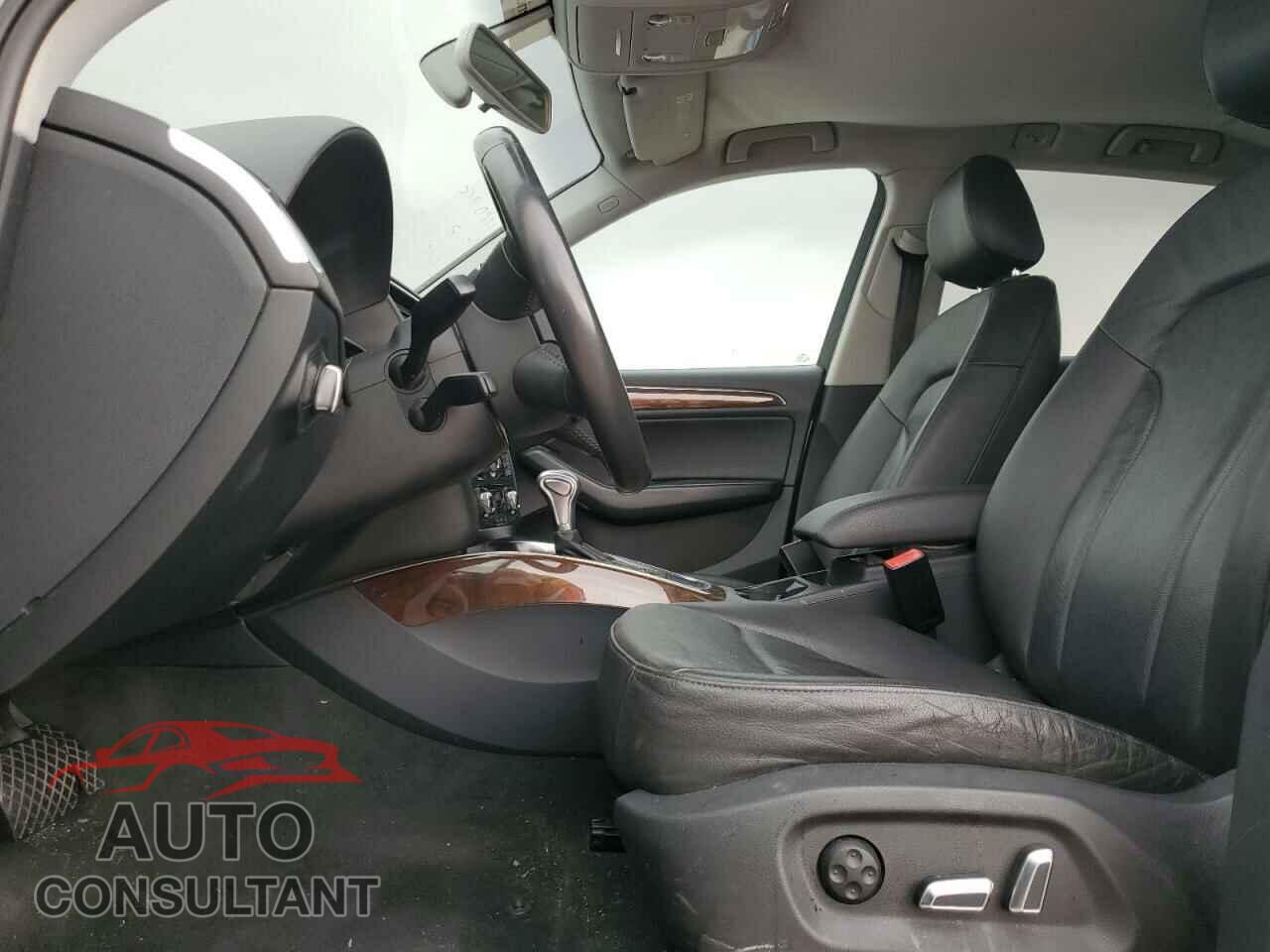 AUDI Q5 2013 - WA1CFAFP2DA053900