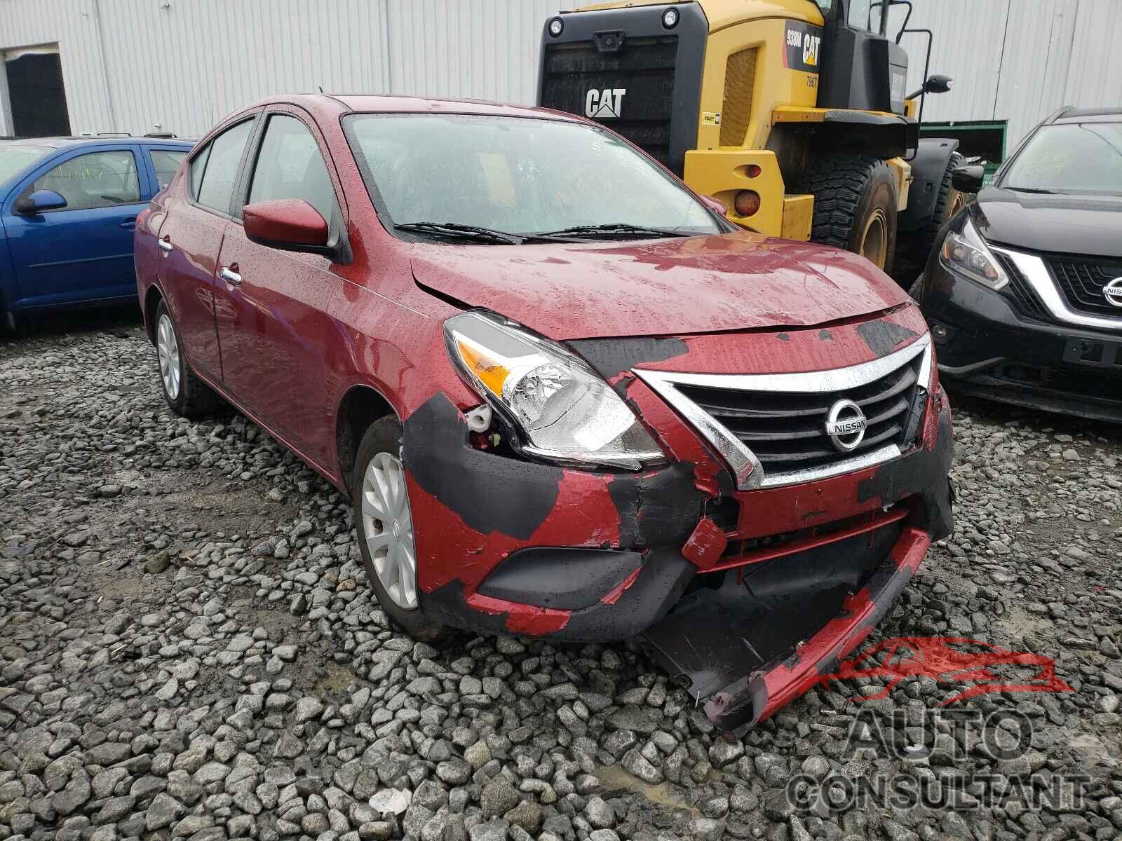 NISSAN VERSA 2017 - 3N1CN7APXHK456629