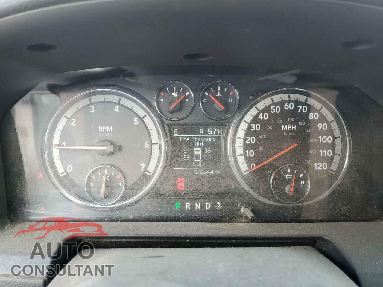 DODGE RAM 1500 2012 - 1C6RD7HT2CS108266