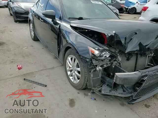 LEXUS IS 2015 - JTHCE1D21F5008795
