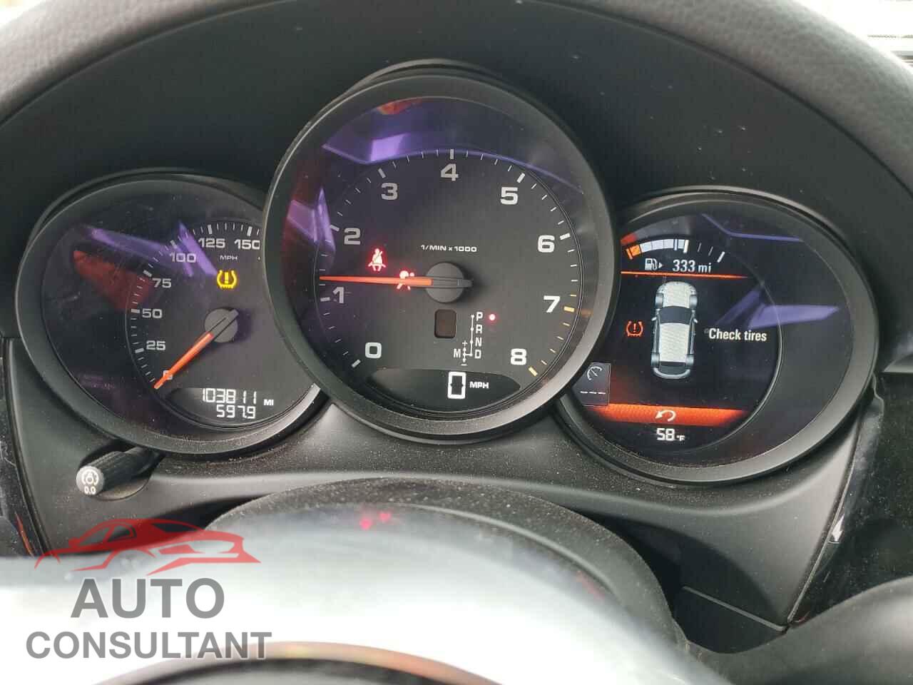 PORSCHE MACAN 2018 - WP1AA2A52JLB19268