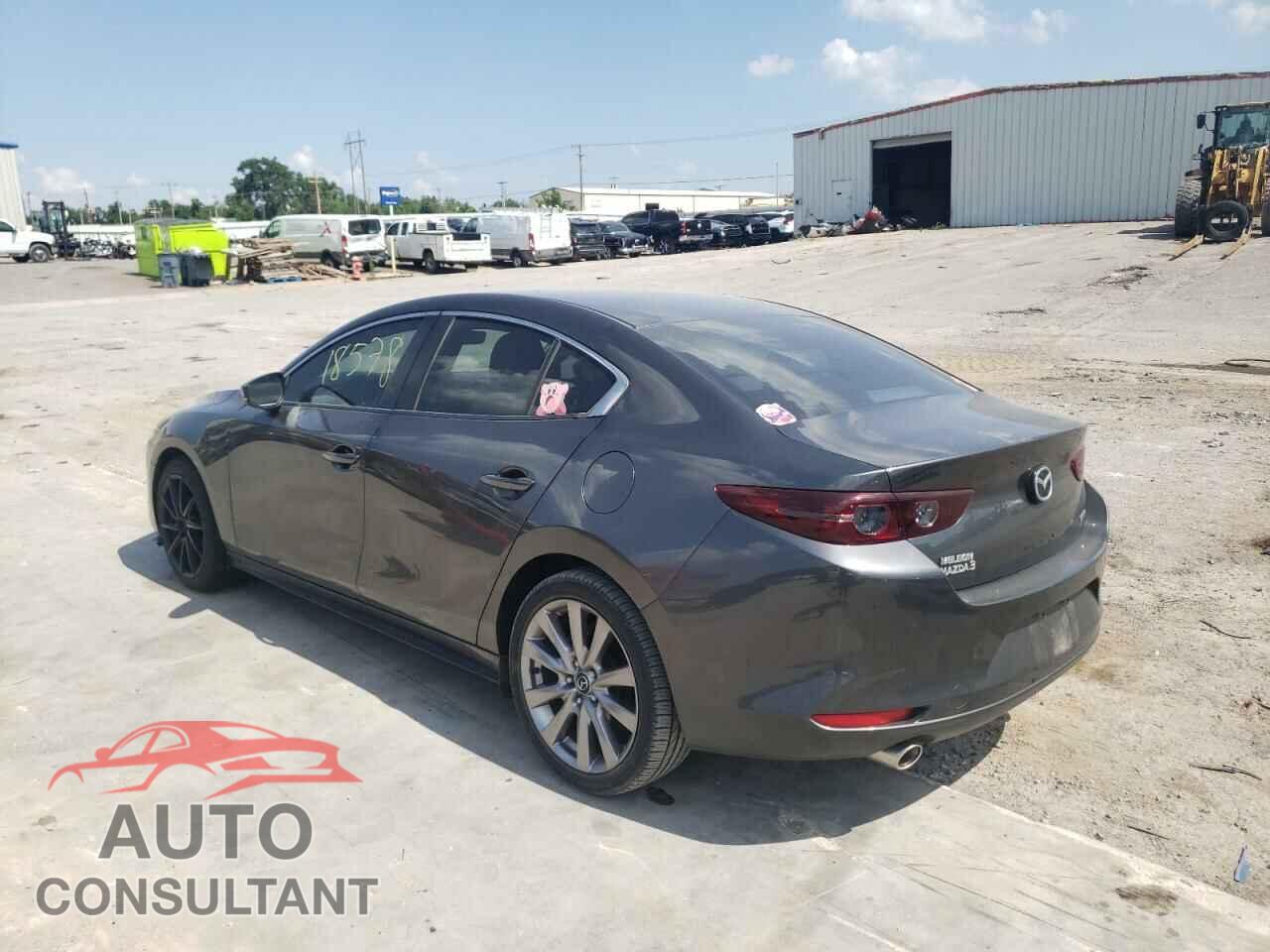 MAZDA 3 2019 - JM1BPACLXK1111622