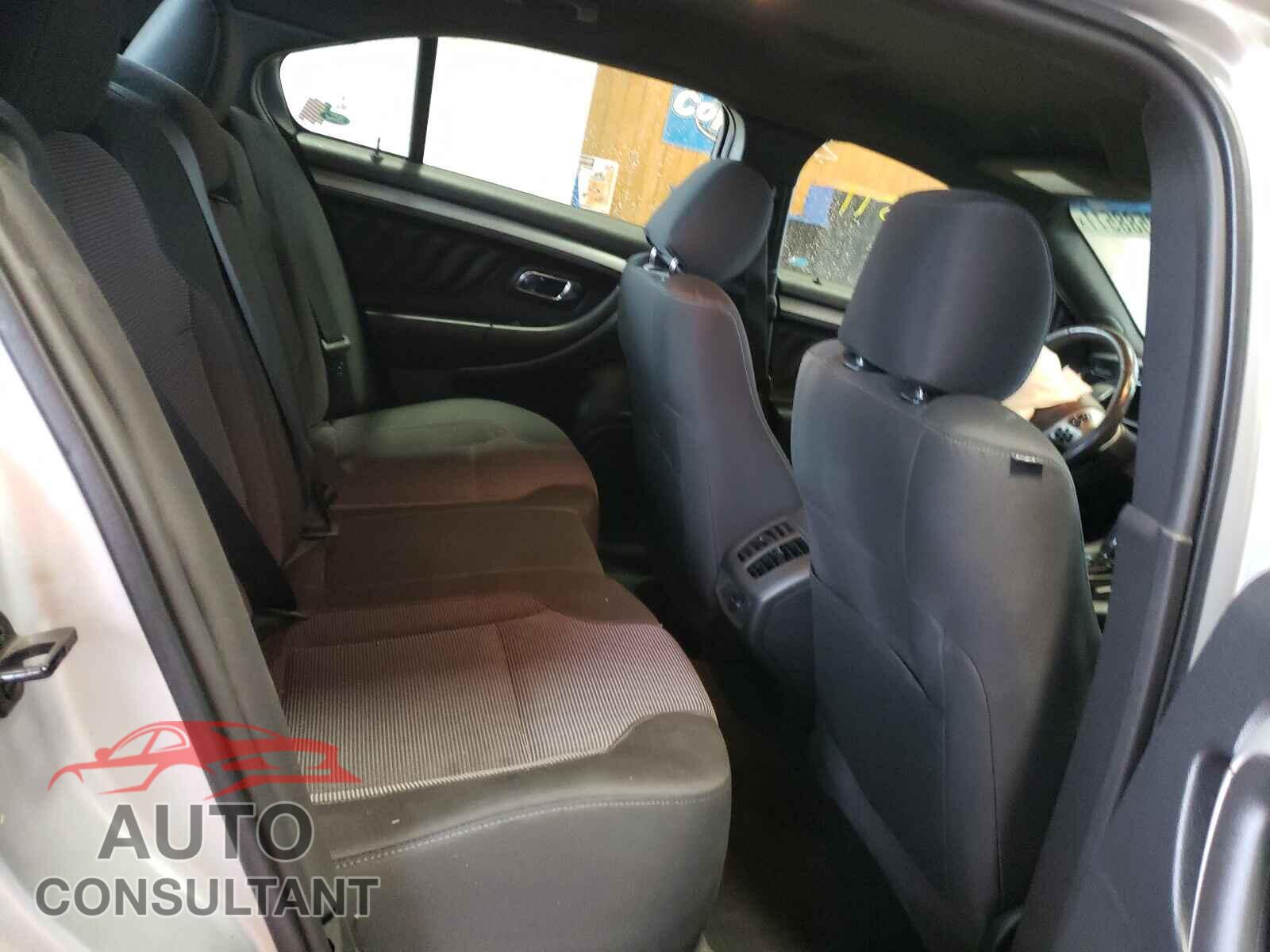 FORD TAURUS 2016 - 1FAHP2E84GG131383