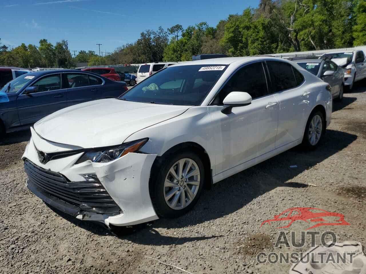 TOYOTA CAMRY 2021 - 4T1C11AK4MU581755