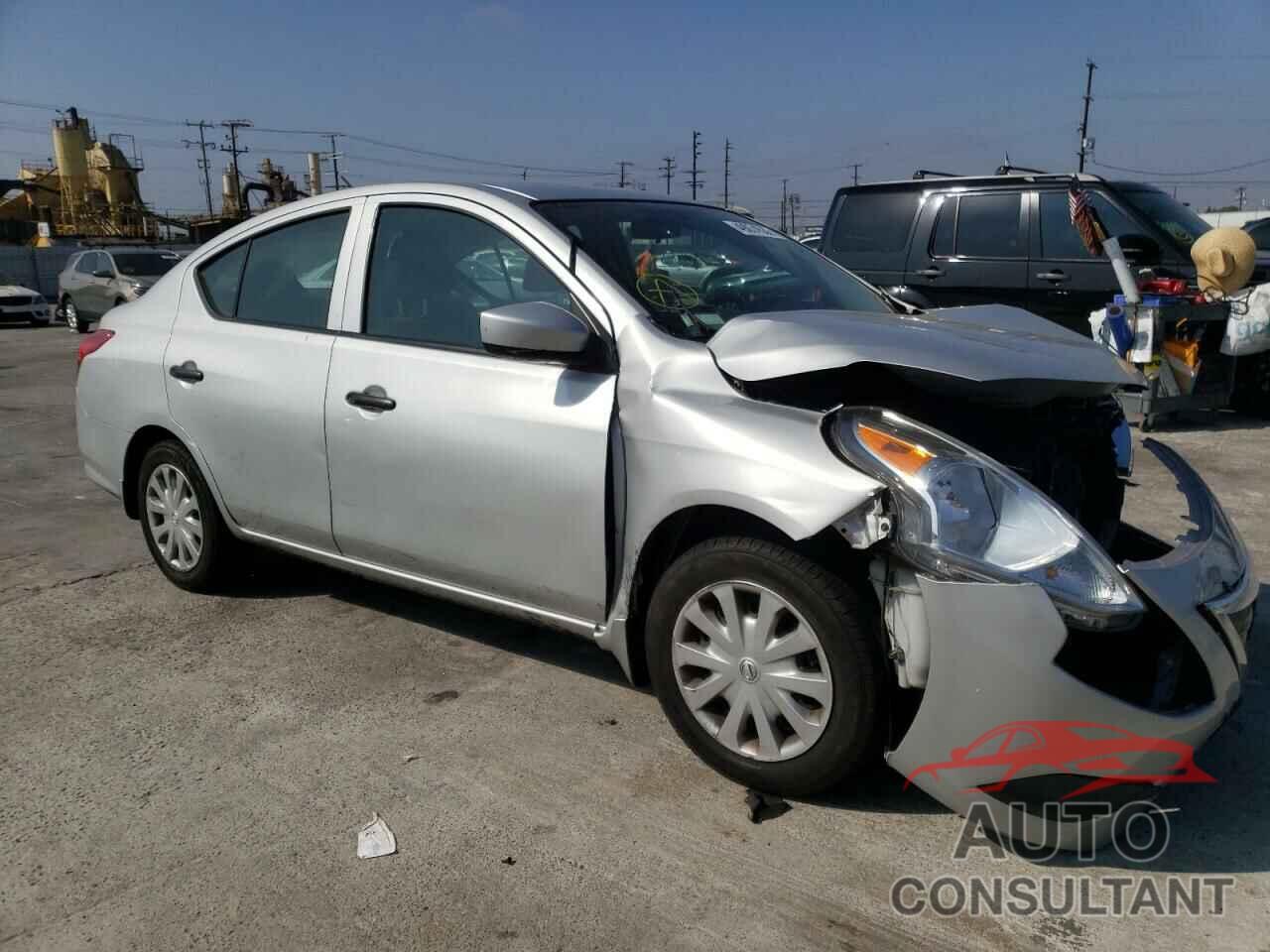 NISSAN VERSA 2018 - 3N1CN7AP2JL887112