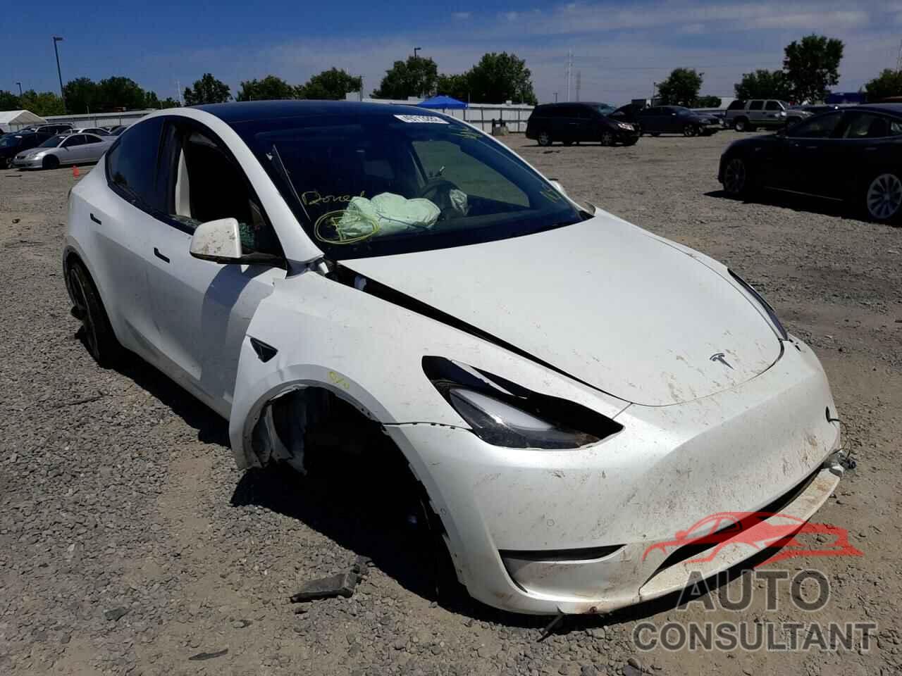 TESLA MODEL Y 2021 - 5YJYGDEFXMF258309