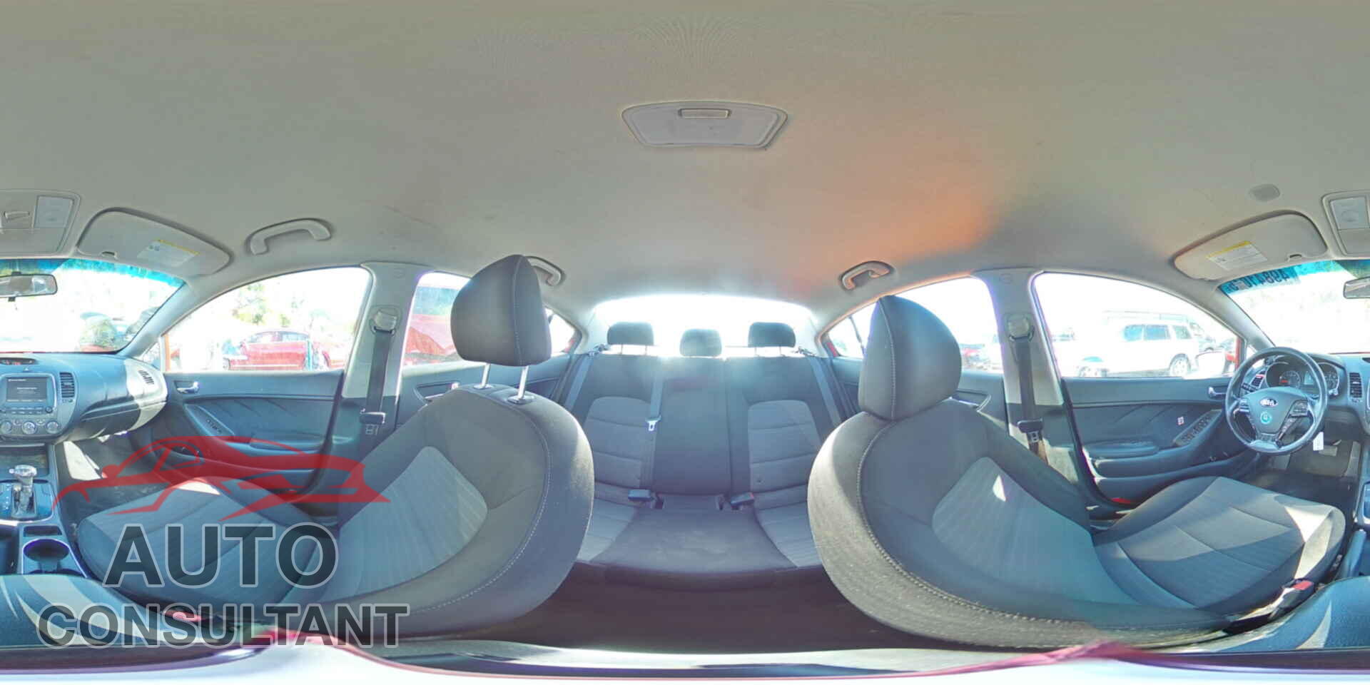 KIA FORTE 2018 - 3KPFL4A71JE242910