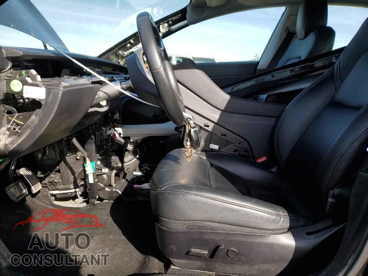 TESLA MODEL 3 2019 - 5YJ3E1EA1KF321488