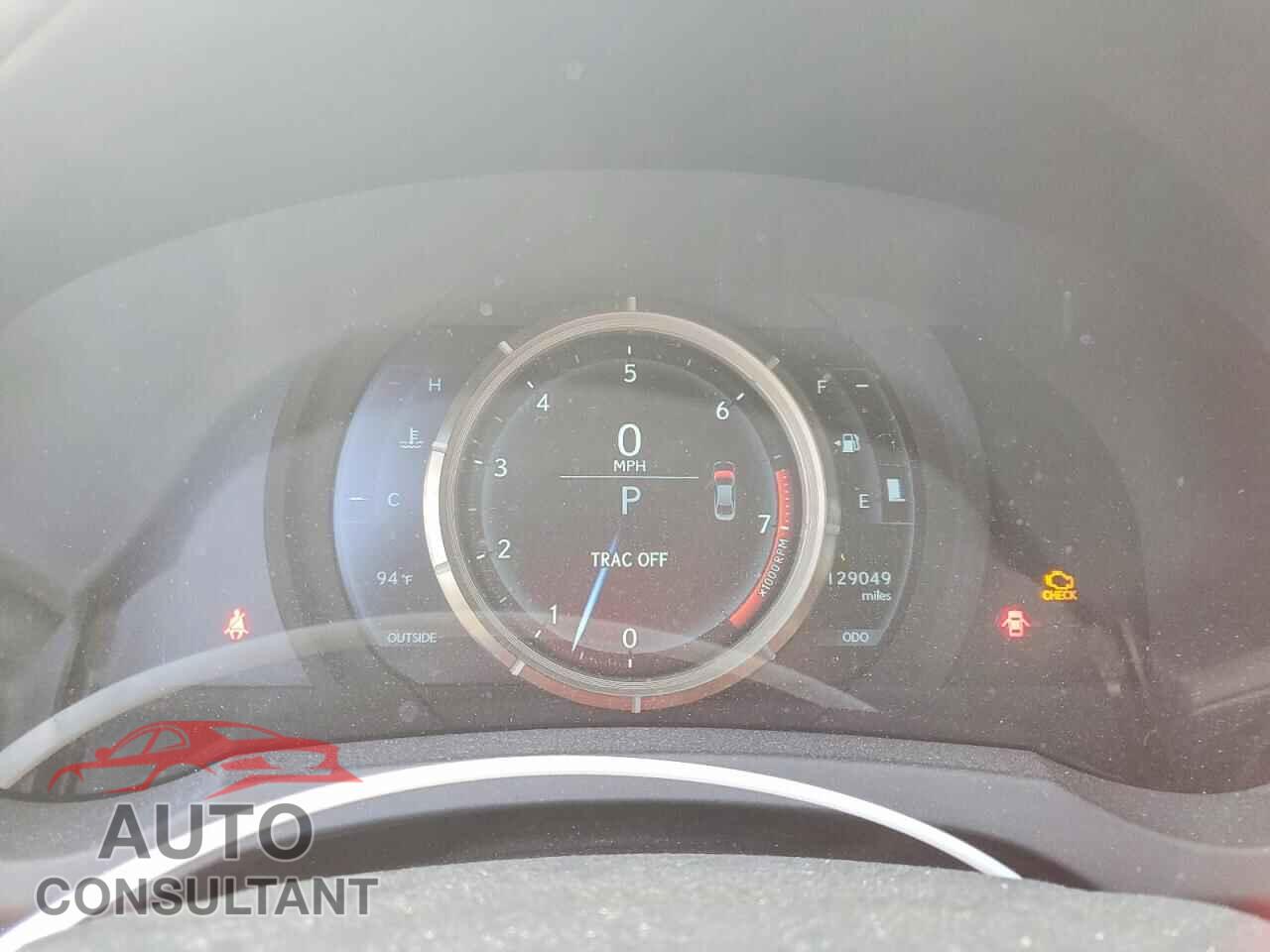 LEXUS IS 2014 - JTHBE1D24E5014147