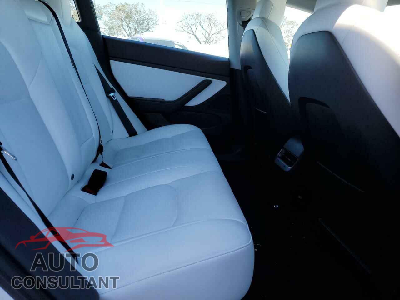 TESLA MODEL 3 2020 - 5YJ3E1EB7LF712610