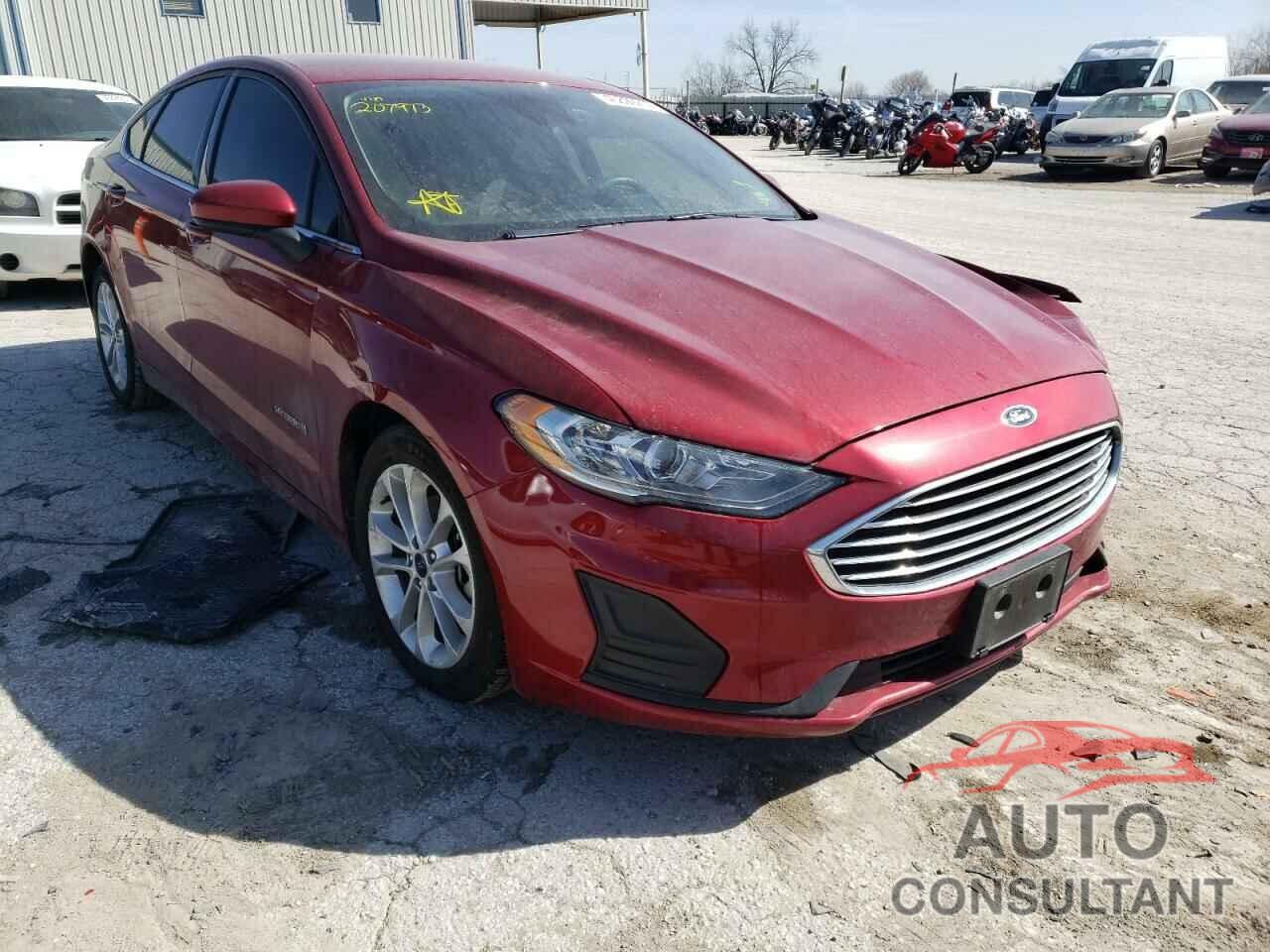 FORD FUSION 2019 - 3FA6P0LU4KR207973