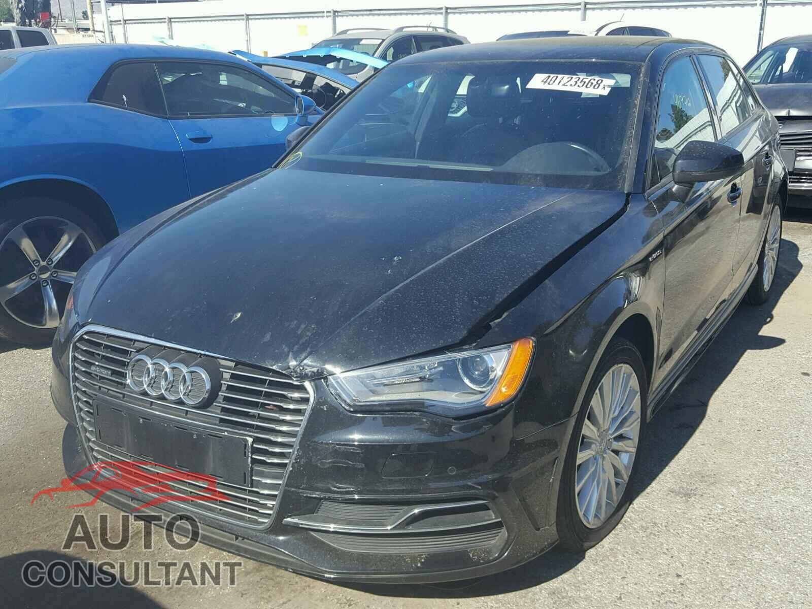 AUDI A3 2016 - WAUUPBFF6GA158400