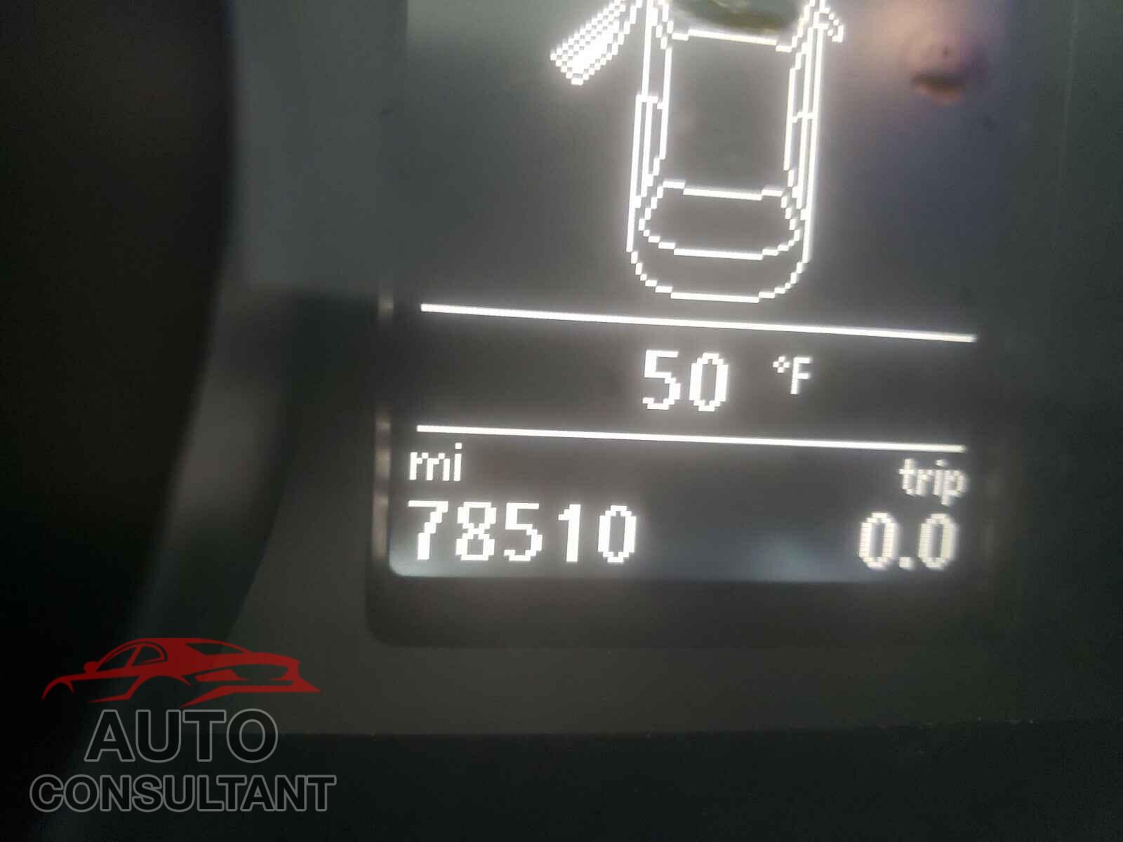 VOLKSWAGEN PASSAT 2017 - 1VWAT7A37HC015258