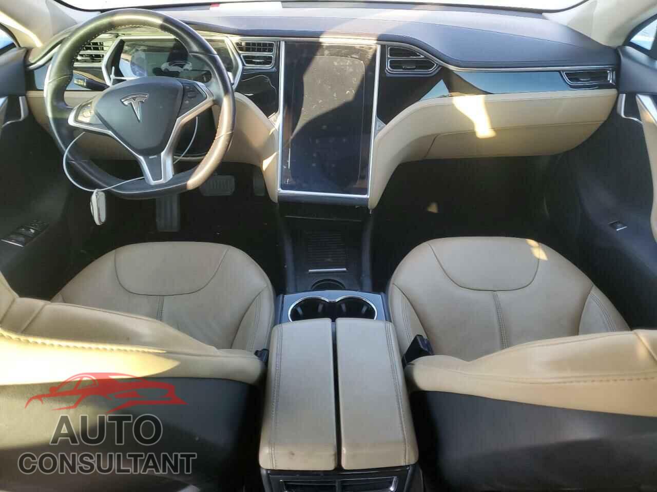 TESLA MODEL S 2013 - 5YJSA1CN5DFP04320