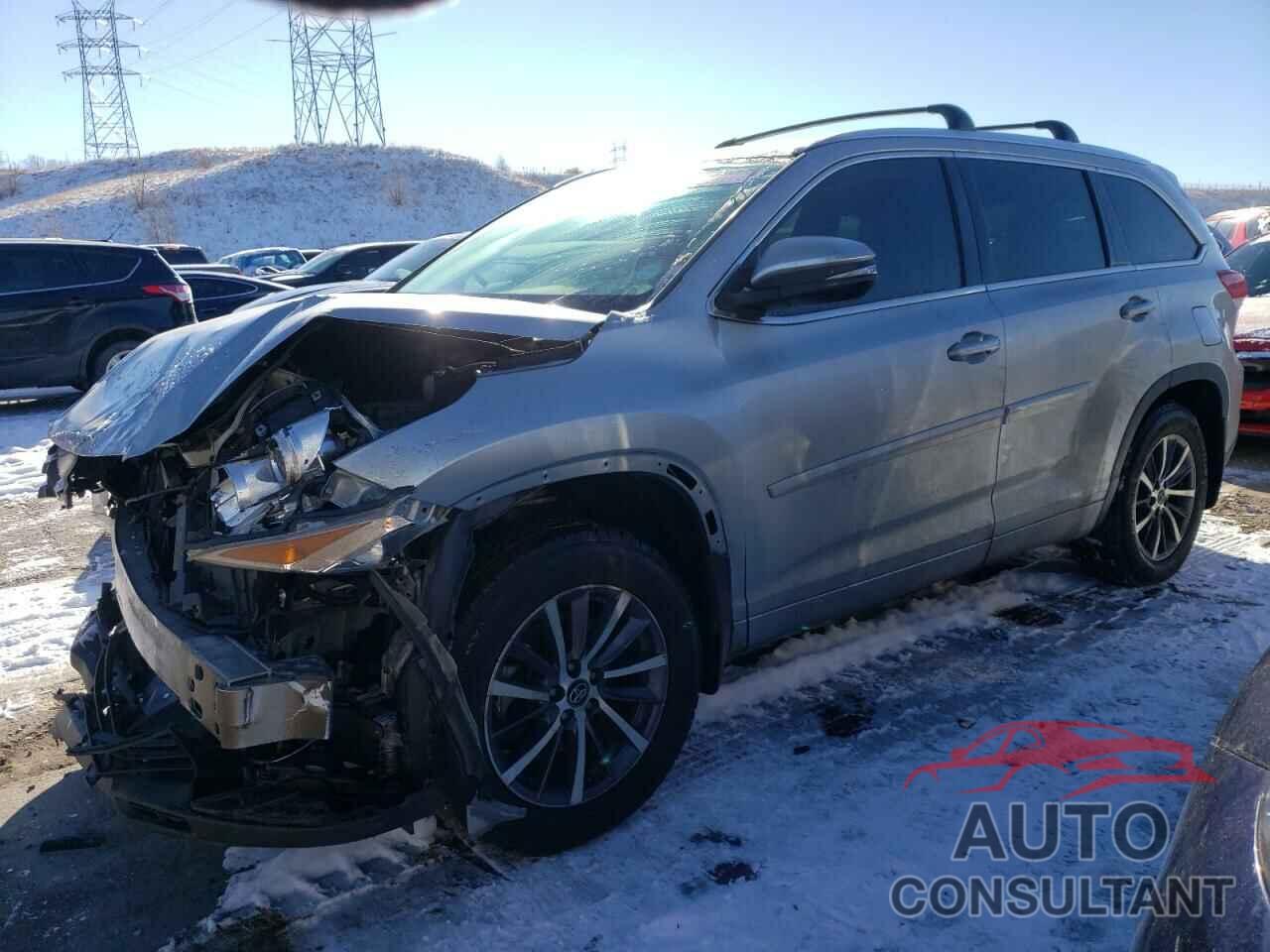 TOYOTA HIGHLANDER 2017 - 5TDJZRFH0HS391669