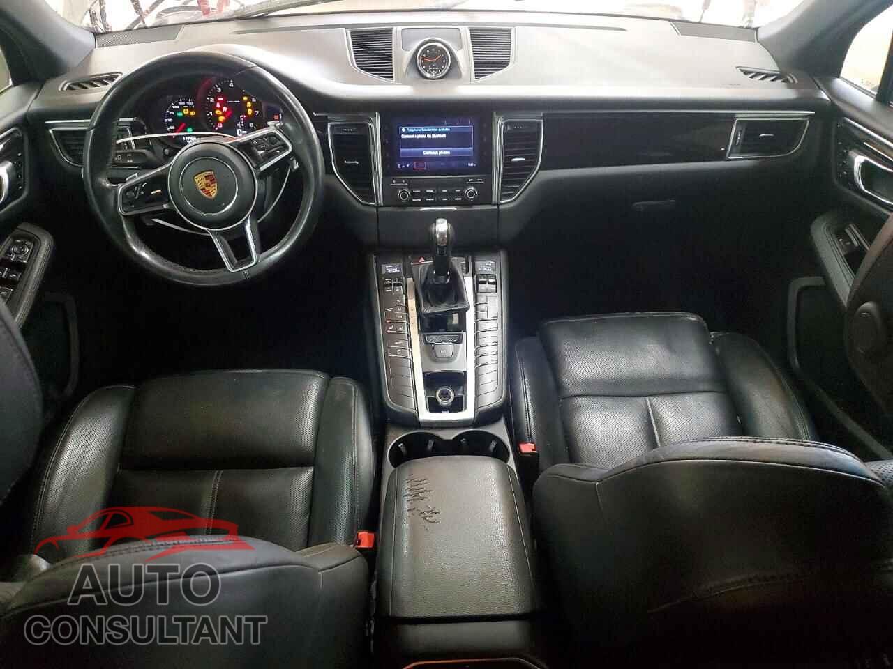 PORSCHE MACAN 2017 - WP1AA2A57HLB80481