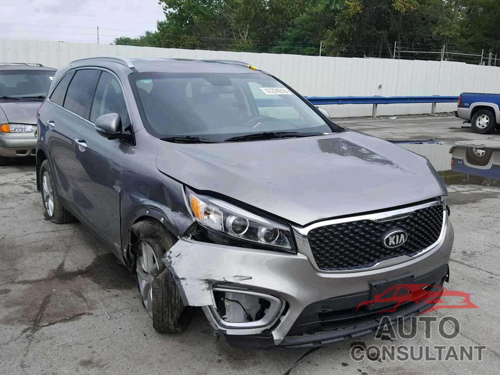 KIA SORENTO LX 2018 - 5XYPGDA35JG343974