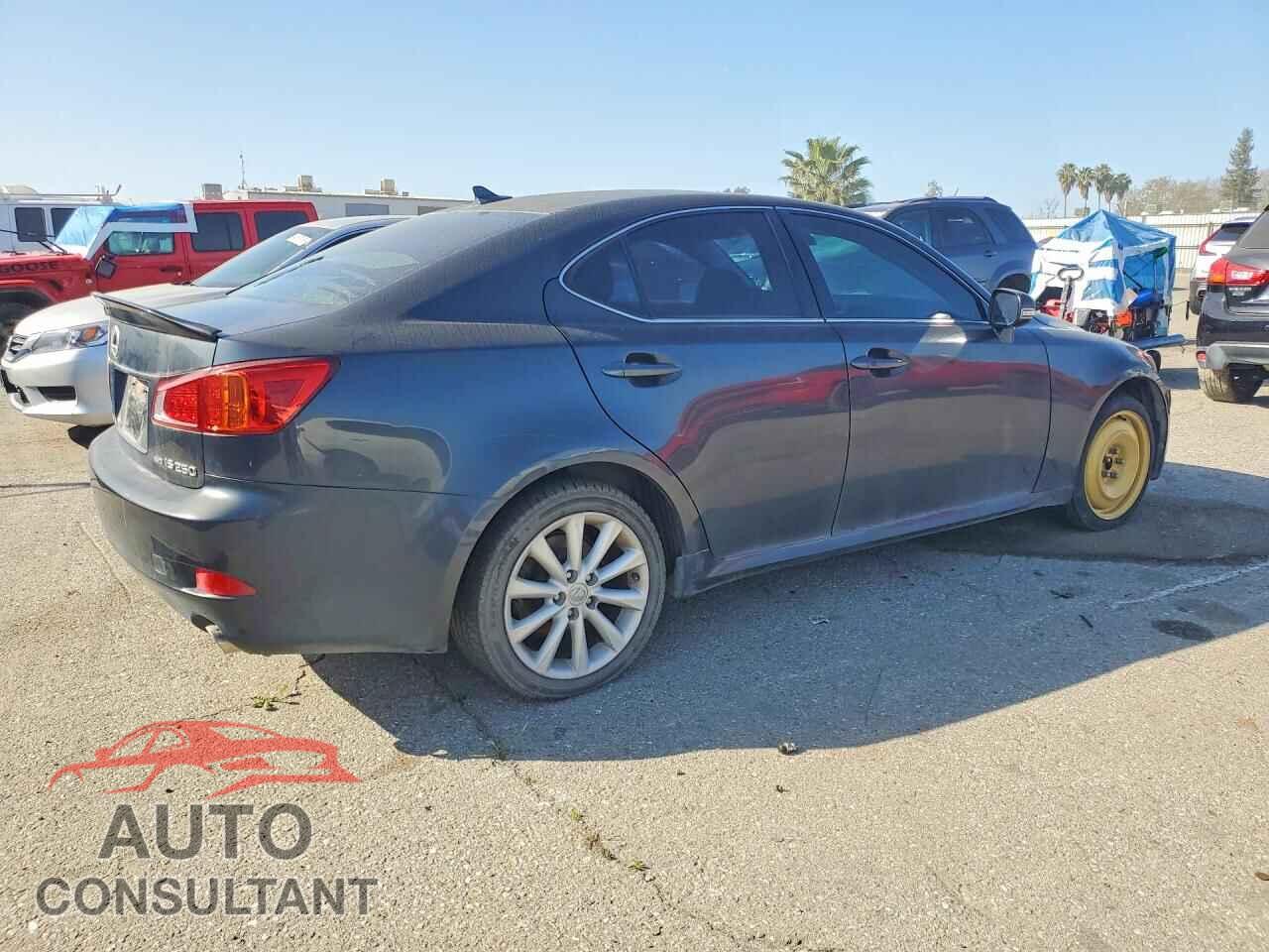 LEXUS IS 2009 - JTHCK262295032376