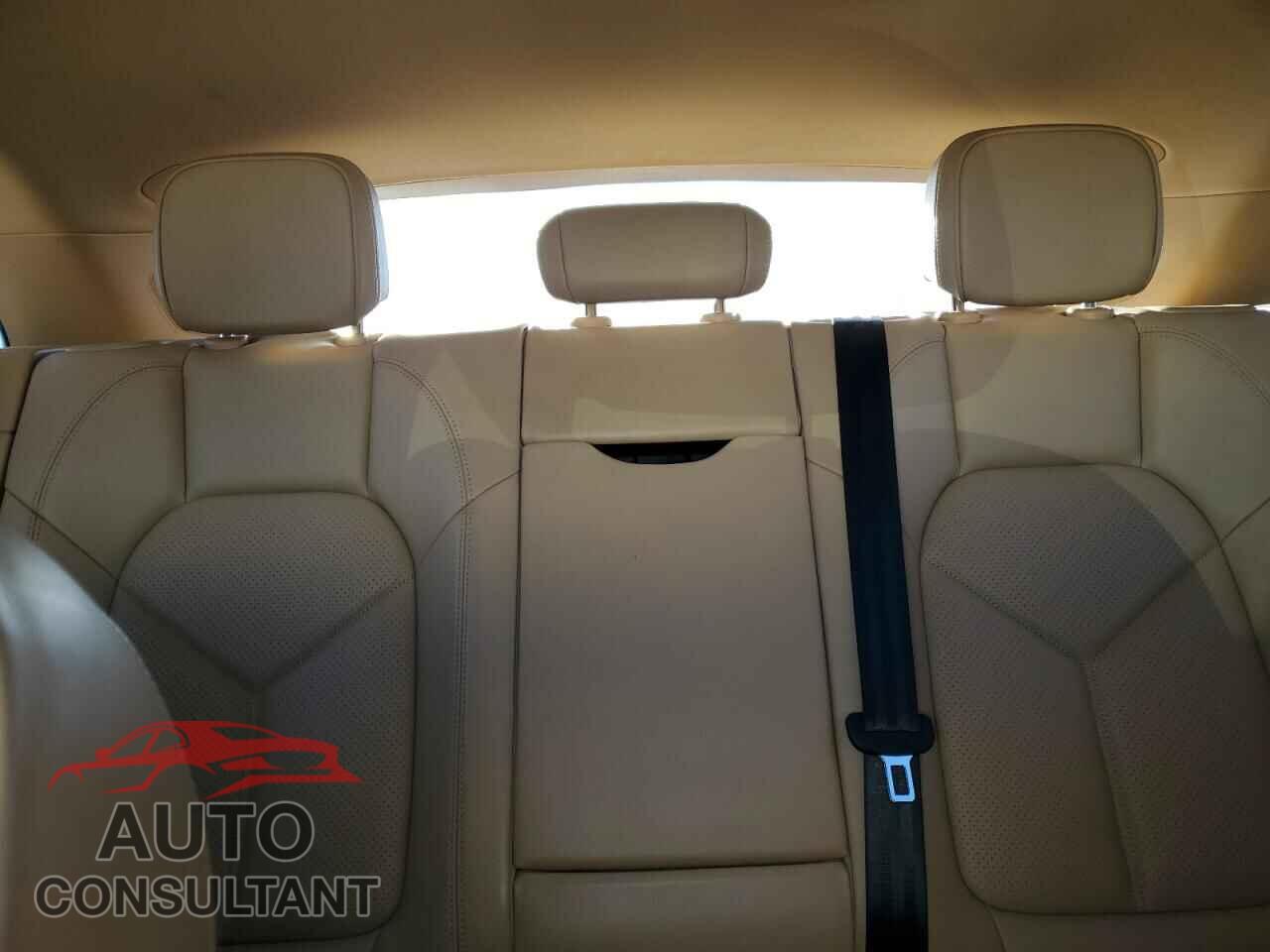 PORSCHE MACAN 2016 - WP1AB2A55GLB54151