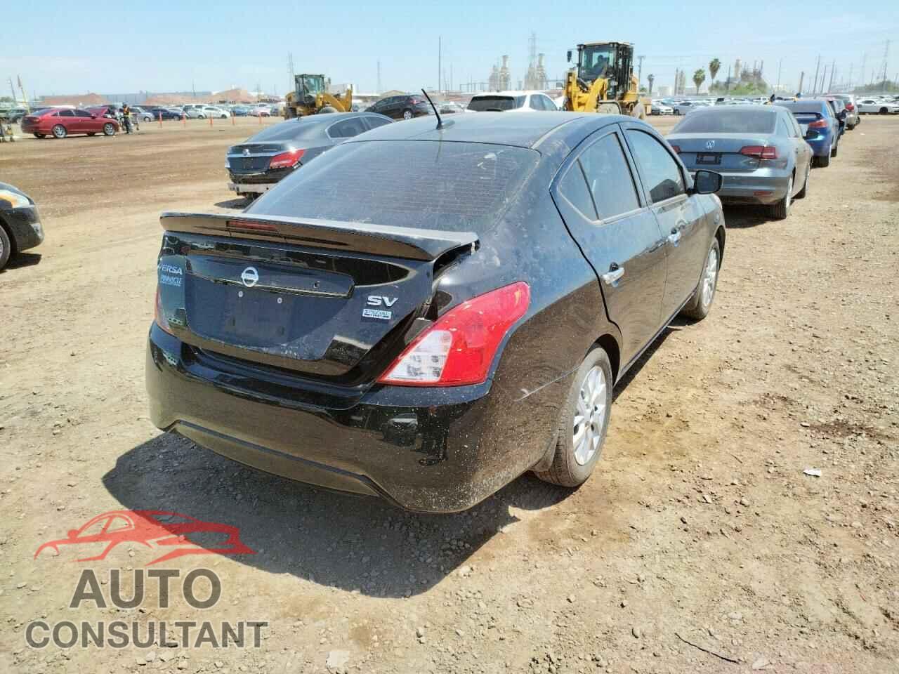NISSAN VERSA 2017 - 3N1CN7AP1HL802819