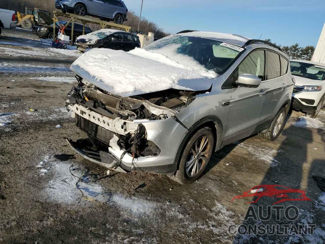 FORD ESCAPE 2018 - 1FMCU0GD1JUC84576