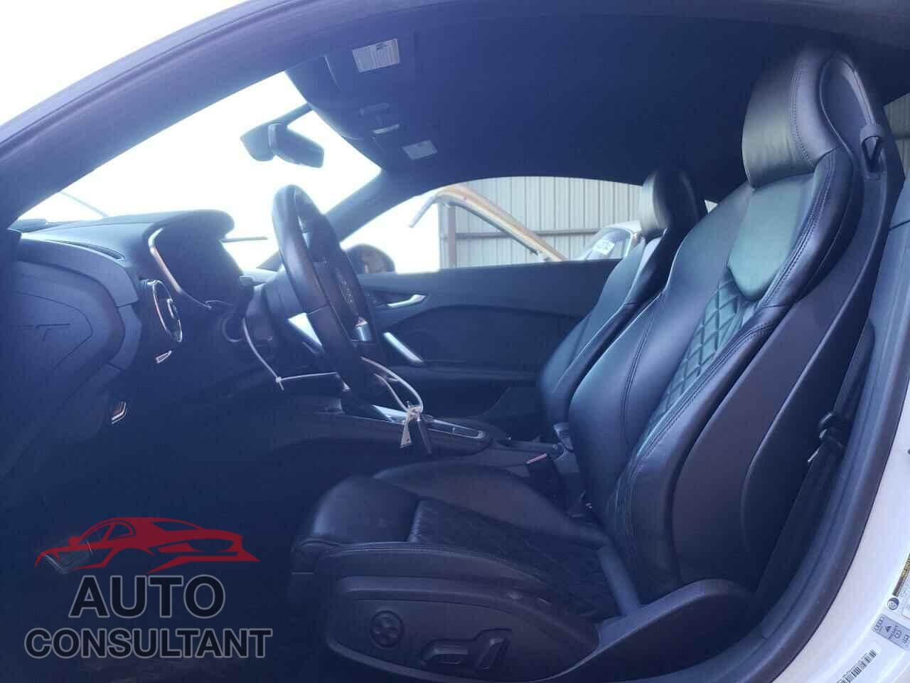 AUDI TT 2017 - TRUC5AFV1H1012967