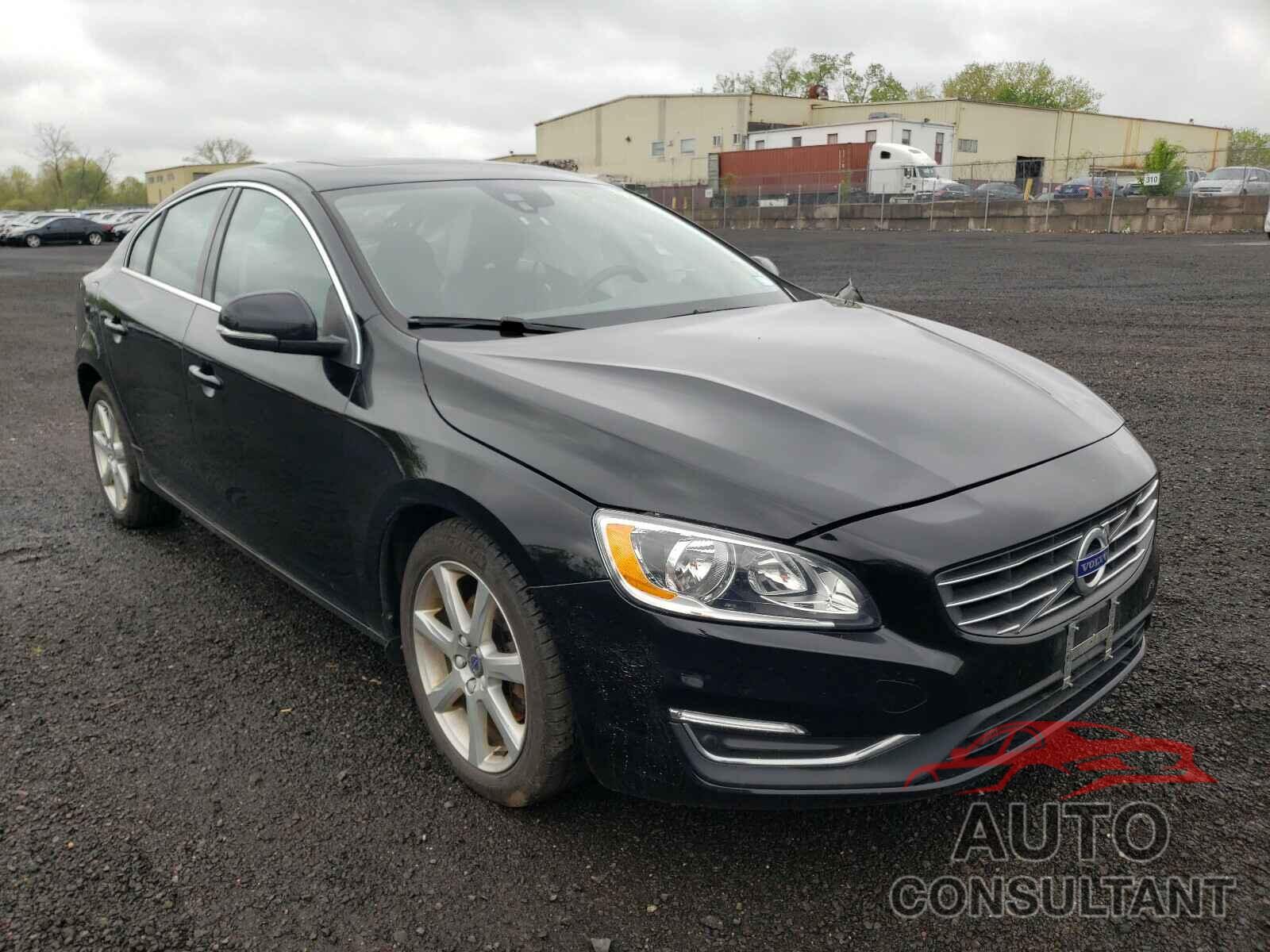 VOLVO S60 2016 - YV126MFK0G2411964