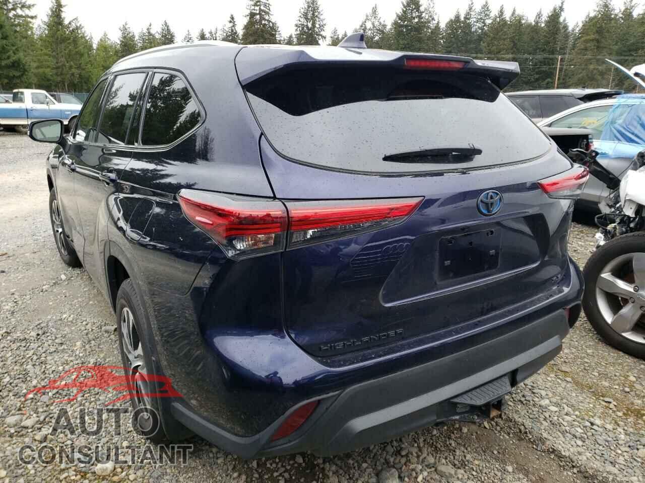 TOYOTA HIGHLANDER 2022 - 5TDHBRCH6NS543778