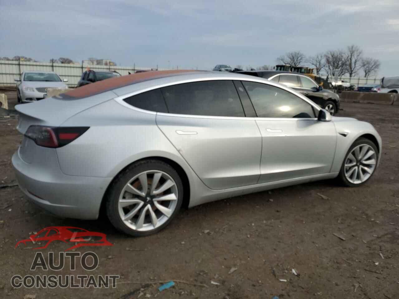TESLA MODEL 3 2018 - 5YJ3E1EA3JF048326