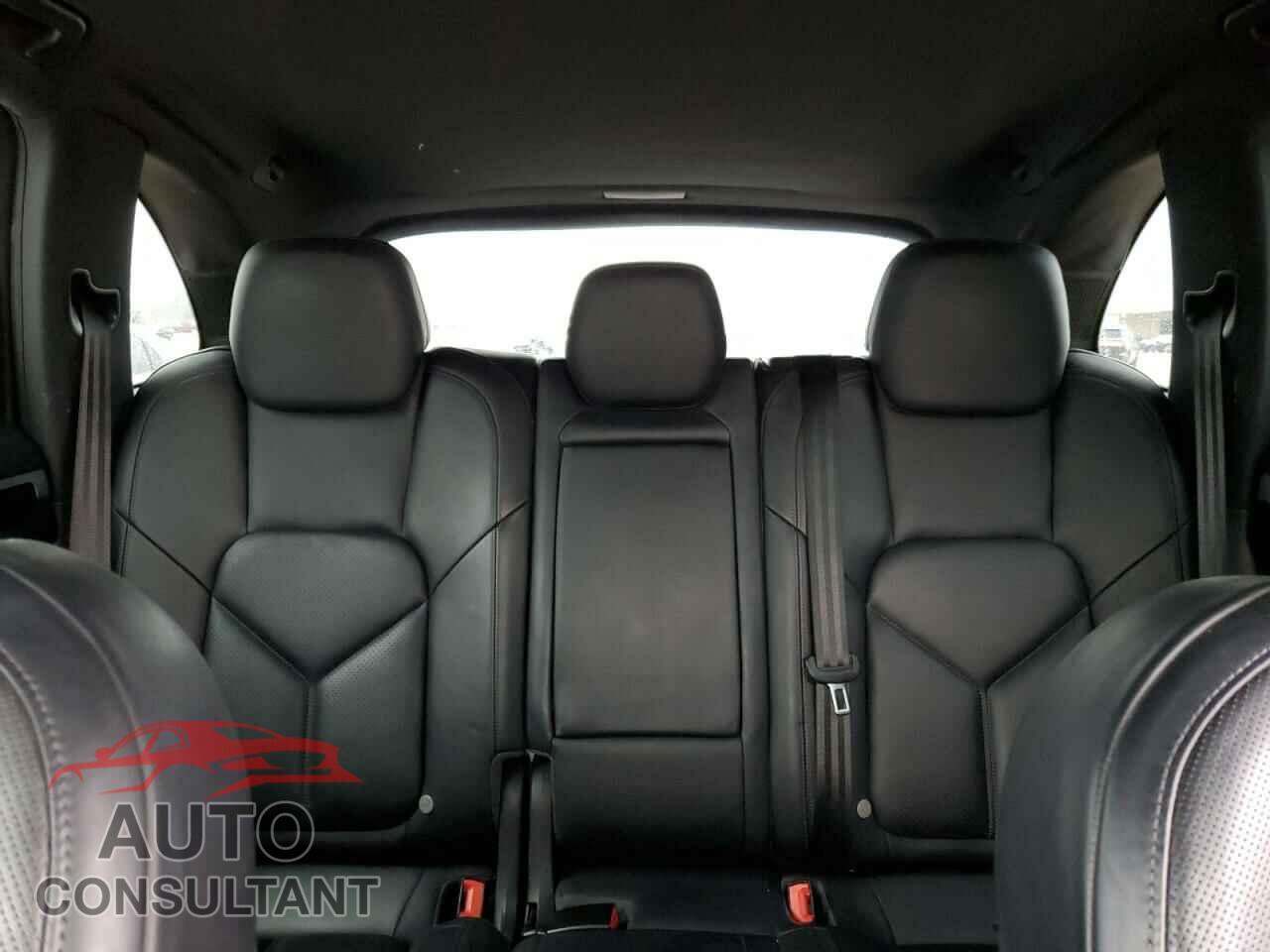 PORSCHE CAYENNE 2014 - WP1AA2A2XELA94051