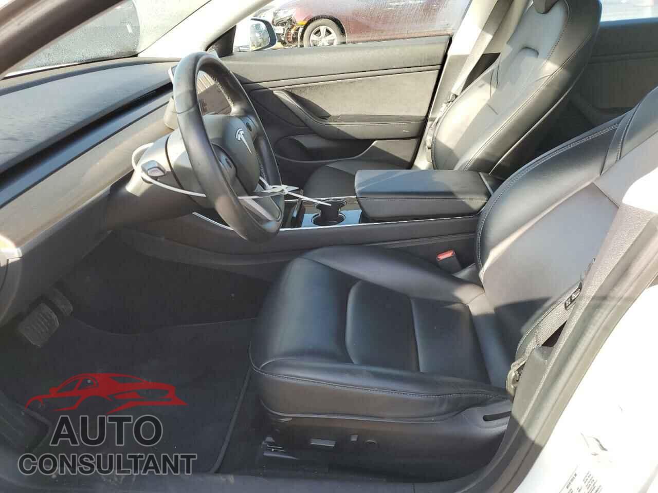 TESLA MODEL 3 2019 - 5YJ3E1EA4KF331576