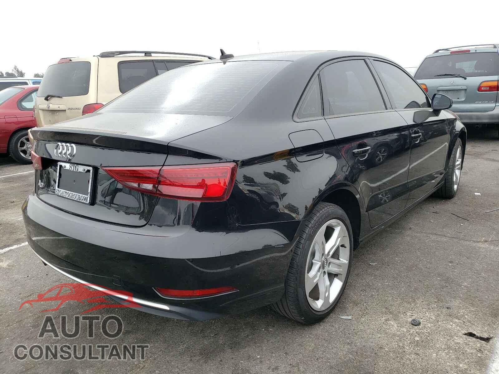AUDI A3 2018 - WAUAUGFF4J1006101