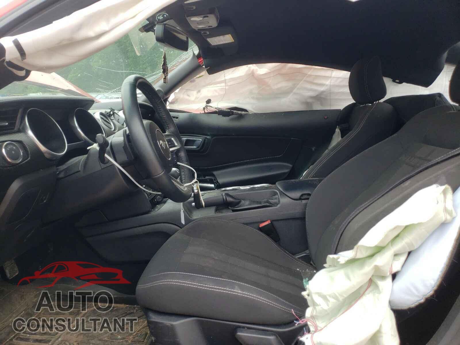 FORD MUSTANG 2019 - 1FA6P8TH4K5200624