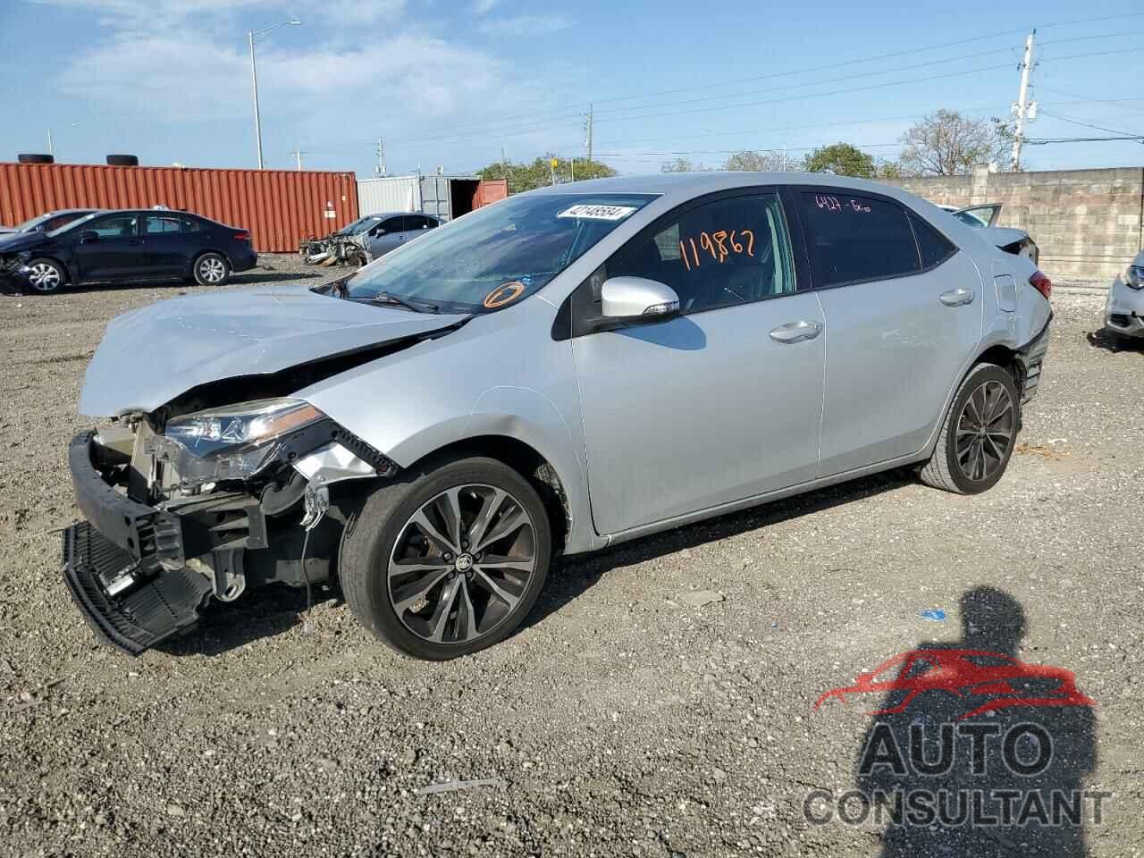 TOYOTA COROLLA 2018 - 5YFBURHE1JP814845