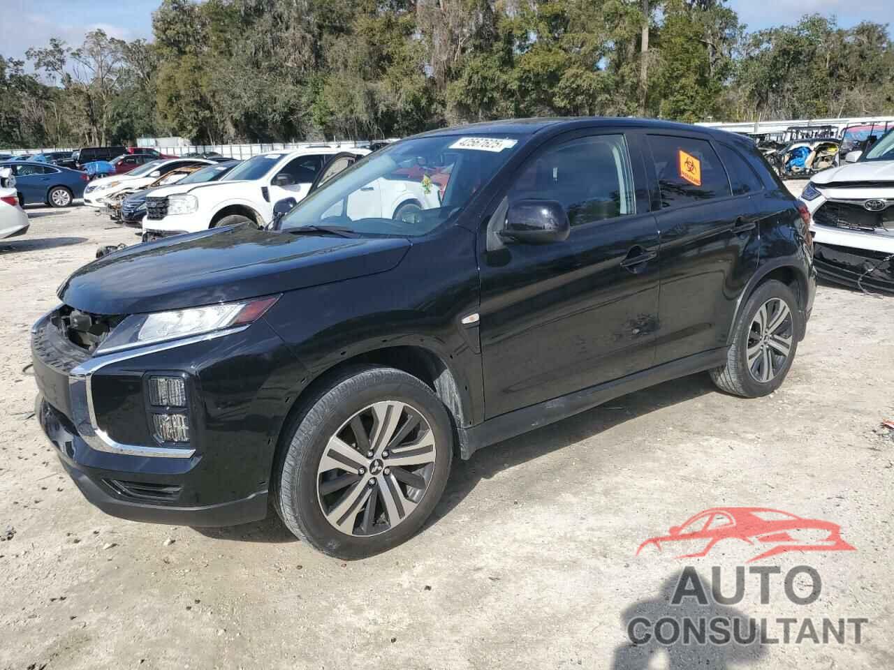 MITSUBISHI OUTLANDER 2022 - JA4APUAU8NU022170