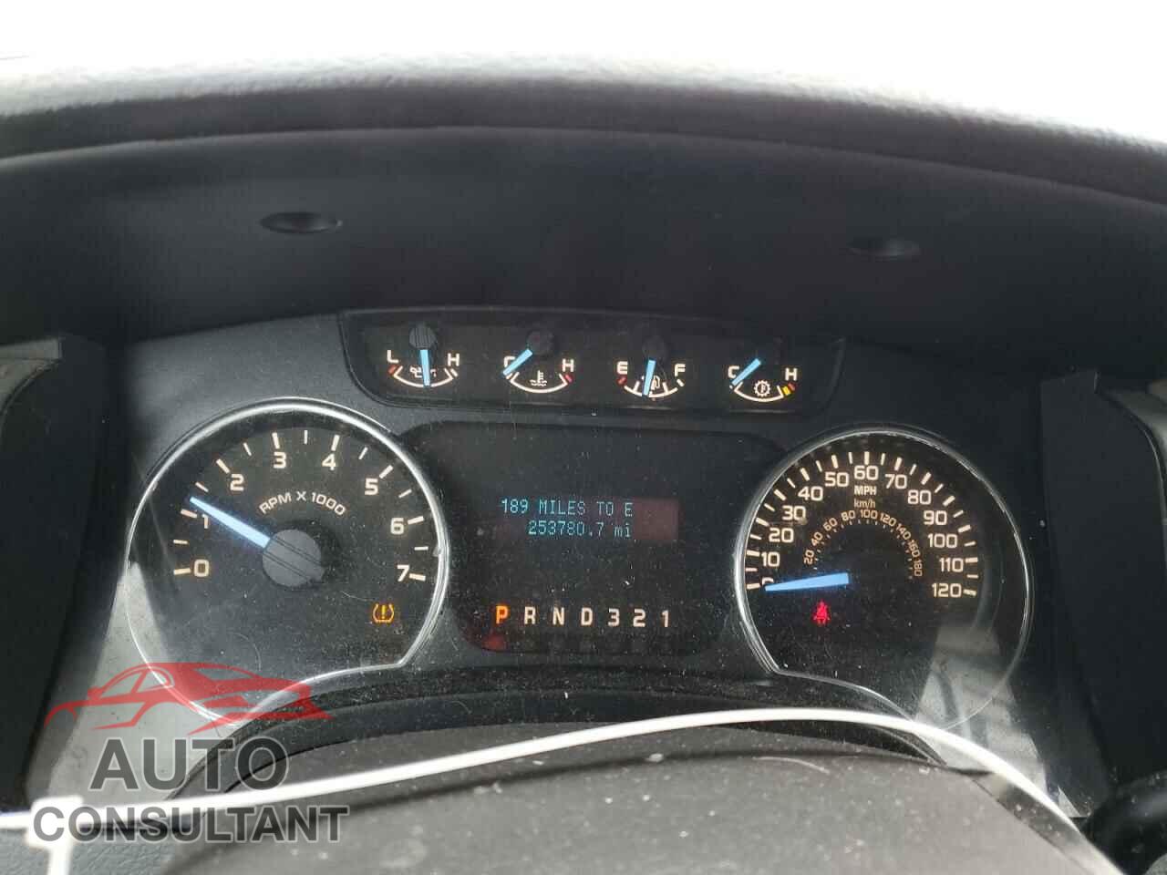 FORD F-150 2011 - 1FTFW1CF0BKD52257