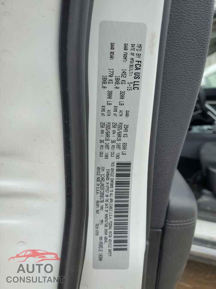 DODGE DURANGO 2015 - 1C4RDJAG5FC858178