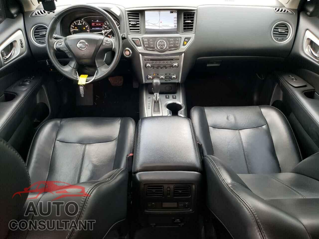NISSAN PATHFINDER 2017 - 5N1DR2MN2HC633209