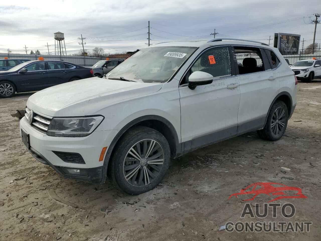 VOLKSWAGEN TIGUAN 2019 - 3VV2B7AX7KM017533