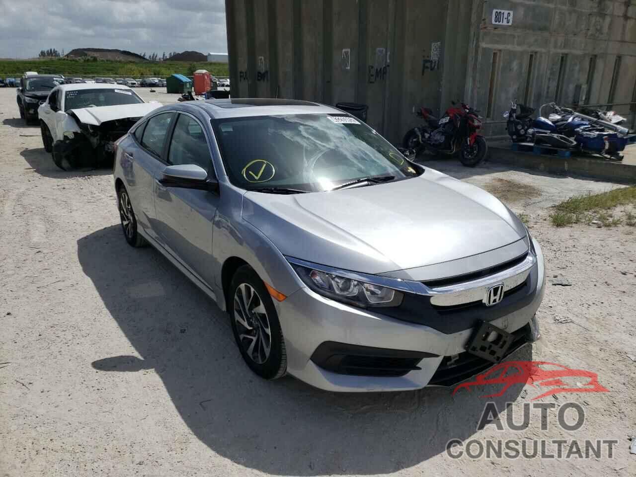 HONDA CIVIC 2018 - 2HGFC2F78JH547792