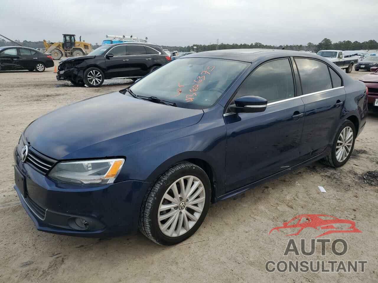 VOLKSWAGEN JETTA 2011 - 3VWLX7AJ5BM060829