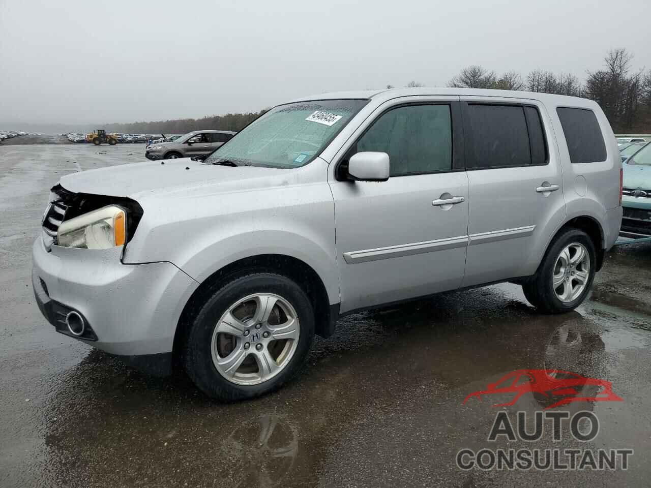 HONDA PILOT 2013 - 5FNYF4H53DB039228
