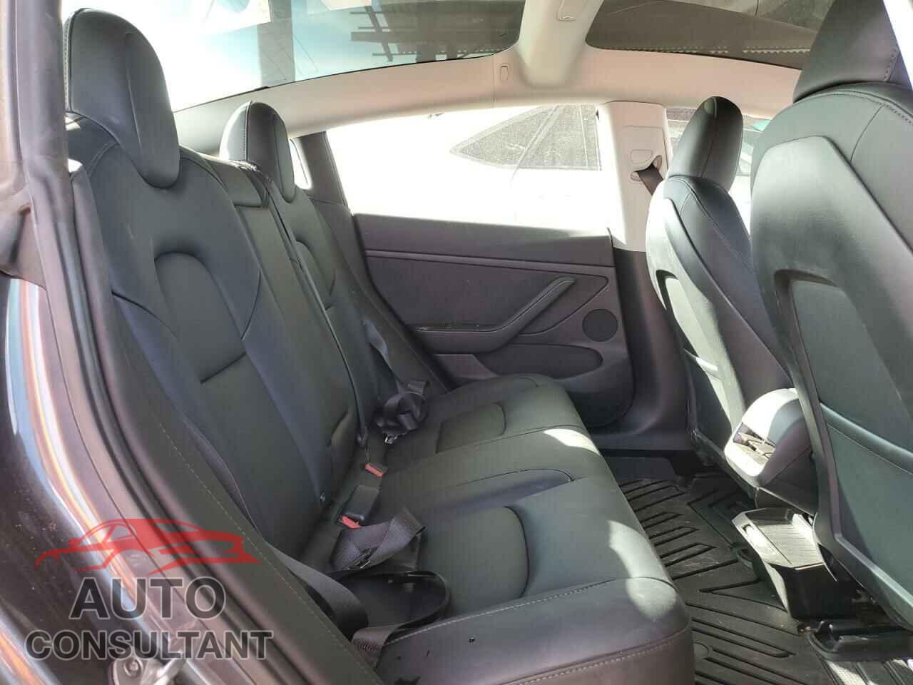 TESLA MODEL 3 2023 - 5YJ3E1EA2PF621550